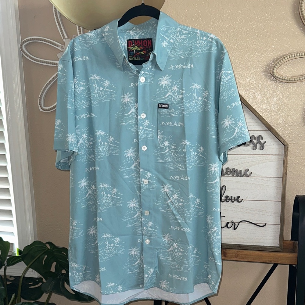 MENS LARGE DIXXON FLANNEL "THE NAPLES" SHORT SLEEVE